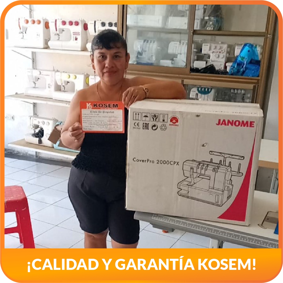 Cliente feliz con su máquina de coser Janome adquirida en KOSEM Ecuador